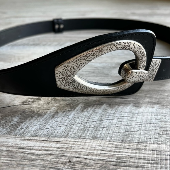 Black Leather & Silver Hook Belt